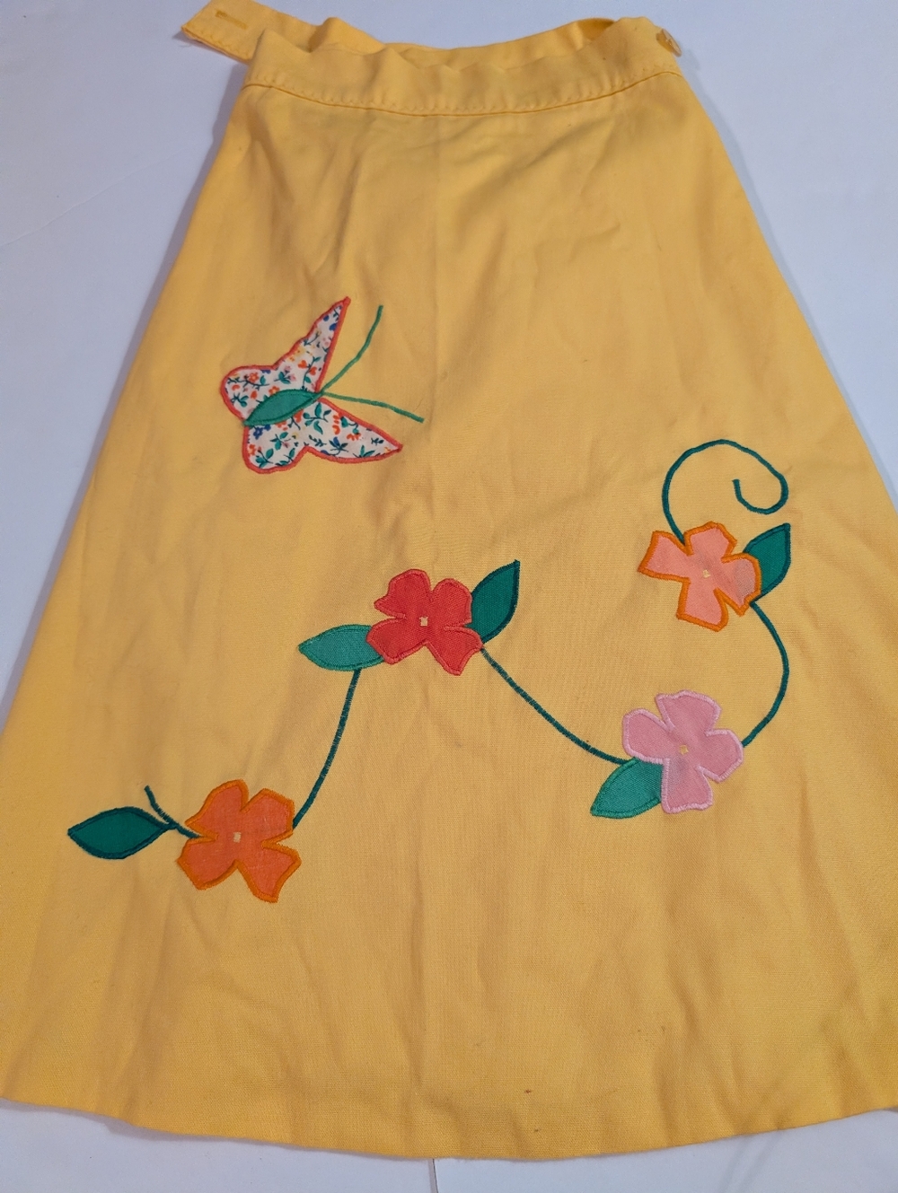 Yellow Embroidered A-Line Wraparound Skirt with Floral Appliqué Sz 14